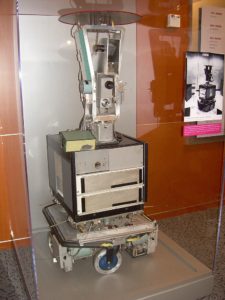 First Robots - YellRobot