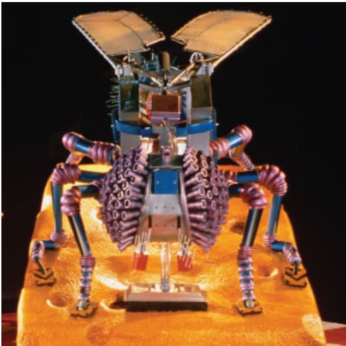 Robot Zoo Sloan Museum - YellRobot