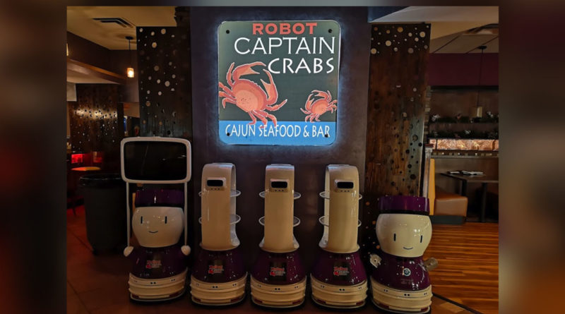Robot Captain Crabs Cajun Seafood & Bar Robots Waiters - YellRobot