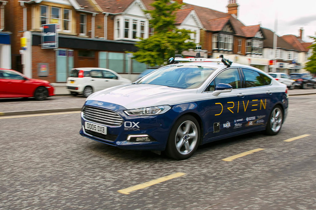Self-driving taxis London - YellRobot