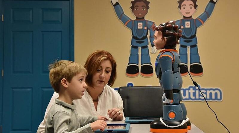 Milo Autism Robot RobotKind - YellRobot